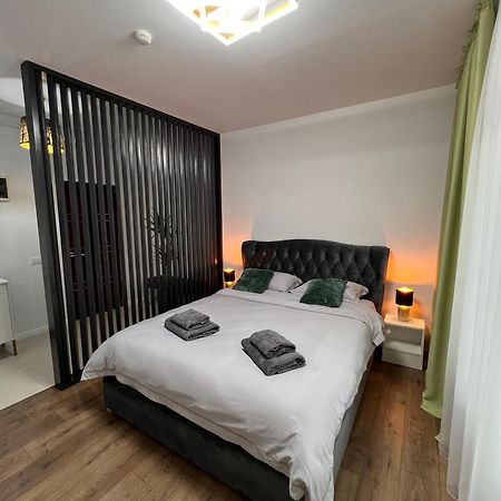 Uve Residence & Spa Piatra Neamt Luaran gambar