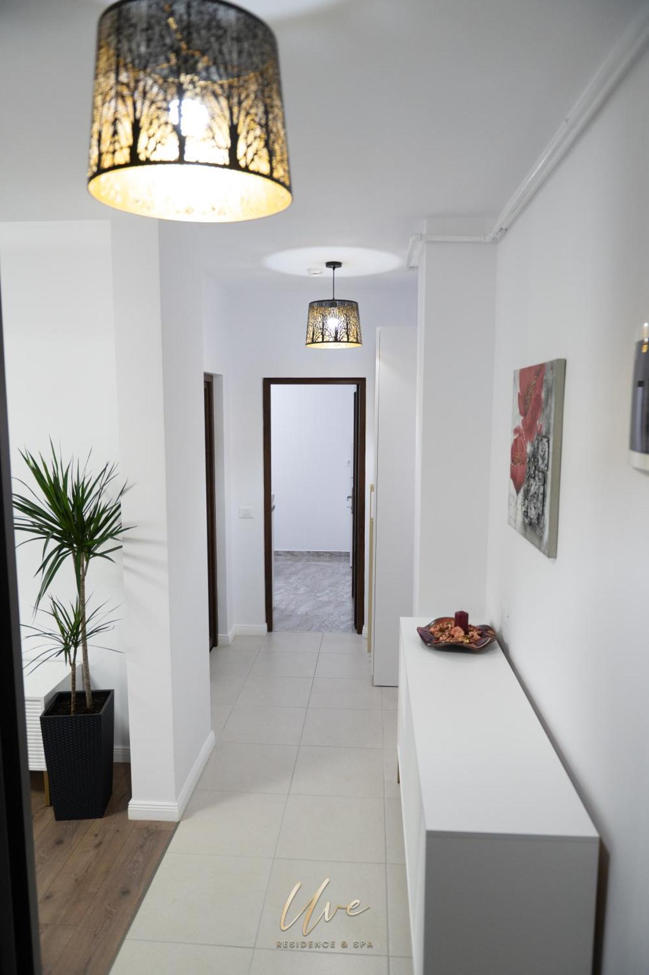 Uve Residence & Spa Piatra Neamt Luaran gambar